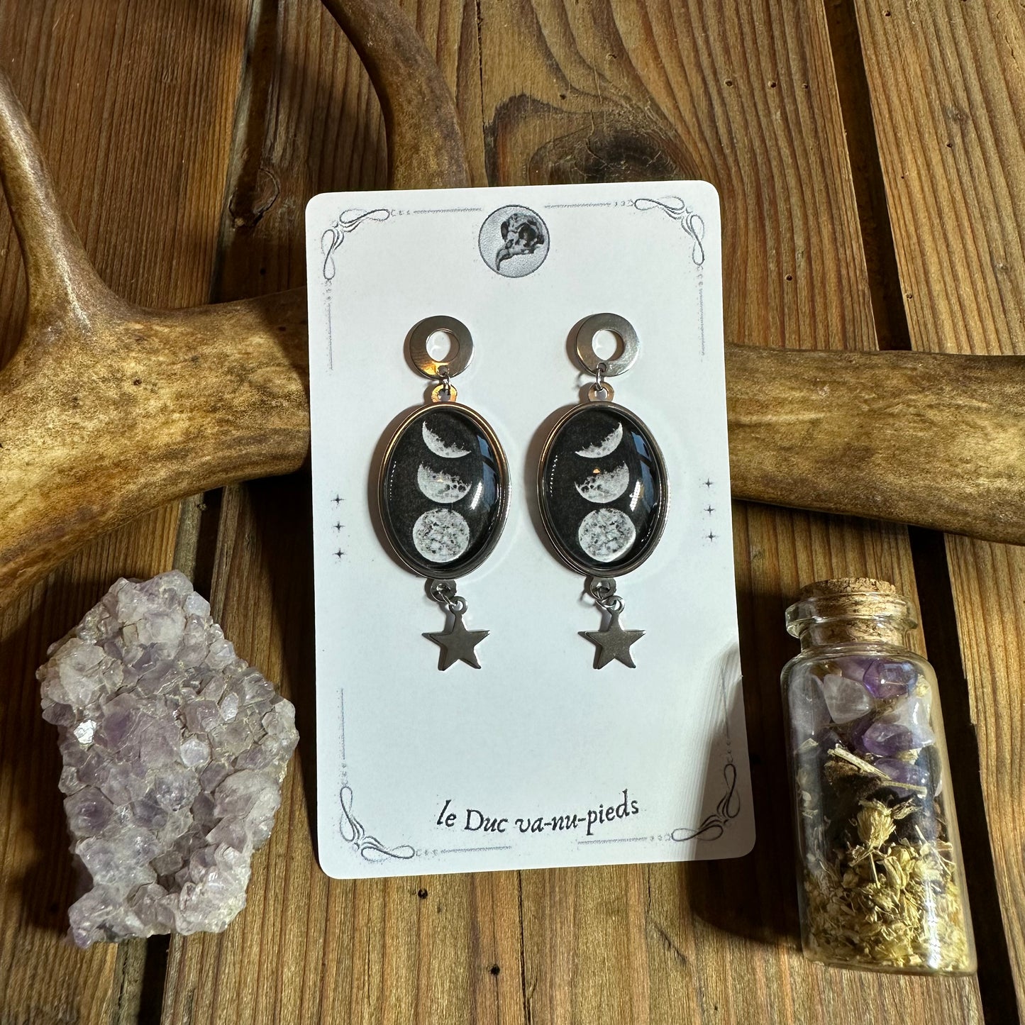 Moon earrings