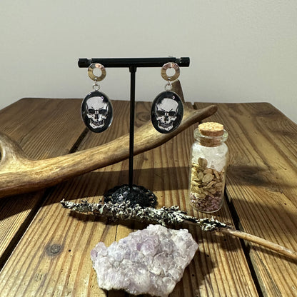 Skull earrings